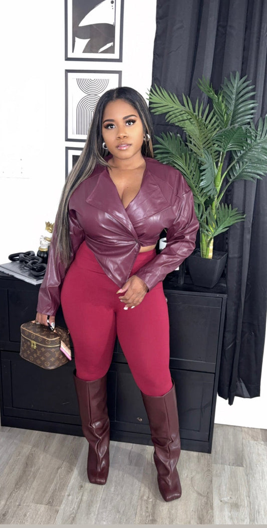 Cropped leather jacket