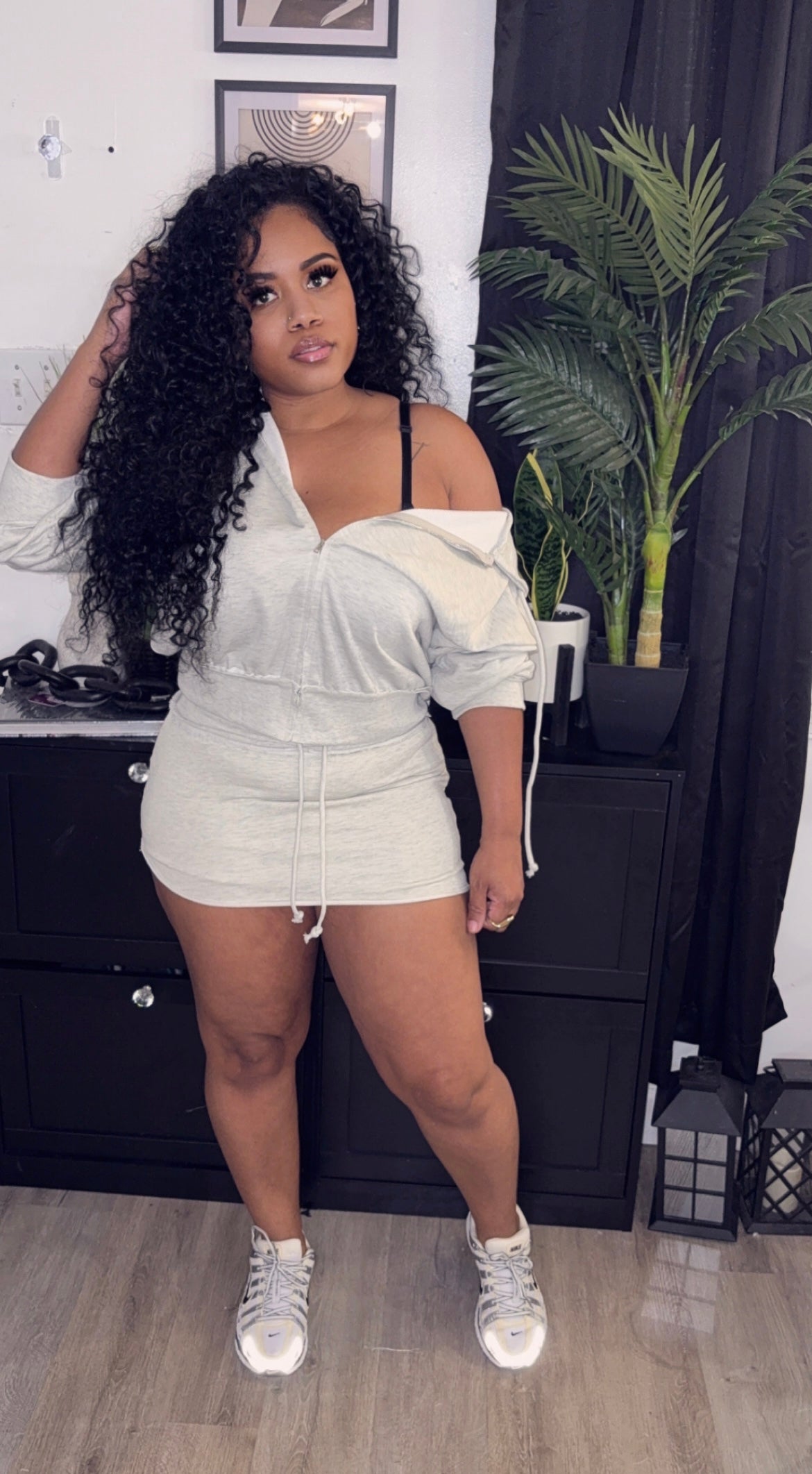 Sprung grey set